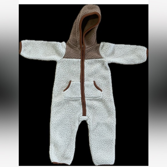 Cozy, warm onesie - Picture 1 of 2